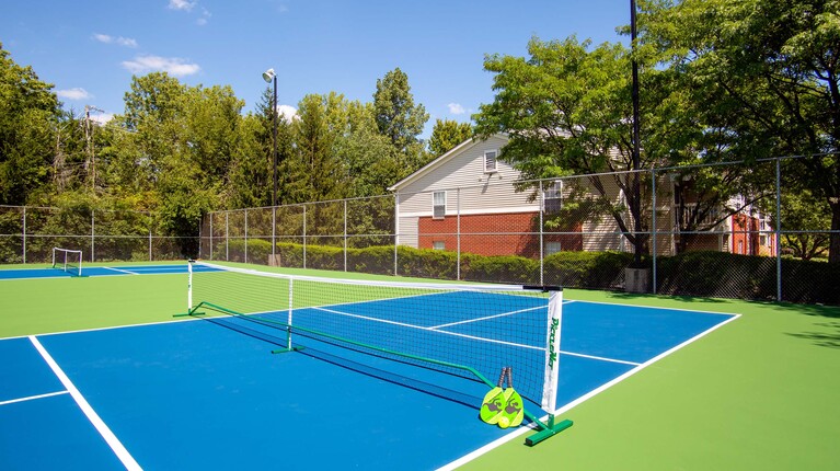 Outdoor Pickleball Courts